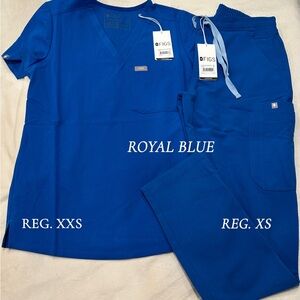 Women’s Figs Scrubs
